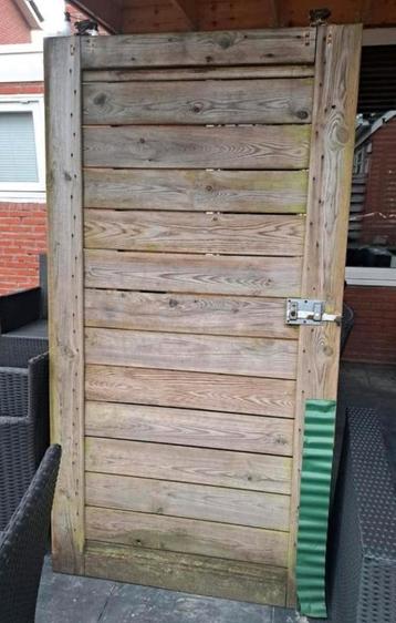 Schutting deur. Zsm ophalen  beschikbaar voor biedingen