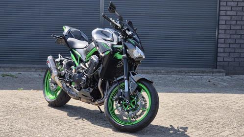 Kawasaki Z900 Performance Package 2023 Akrapovic, Motoren, Motoren | Kawasaki, Particulier, Naked bike, meer dan 35 kW, 4 cilinders