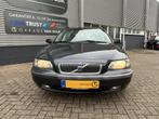 Volvo V70 2.4 T Geartr. C.L. 200PK Automaat,TrekhaakClima,Cr, Auto's, Stof, USB, 2435 cc, Grijs