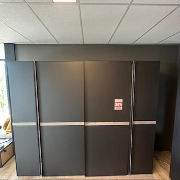 Nolte Marcato Kledingkast - 290x240x62cm beschikbaar voor biedingen