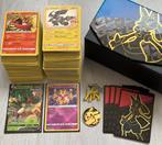 Set van 460 verschillende originele Pokemon kaarten, Hobby en Vrije tijd, Verzamelkaartspellen | Pokémon, Foil, Ophalen of Verzenden