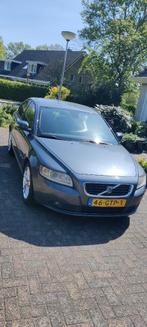 Volvo S40 2.4 I 103KW Geartronic 2008 Grijs| Trekhaak, Auto's, Volvo, 74 €/maand, 700 kg, S40, 2435 cc
