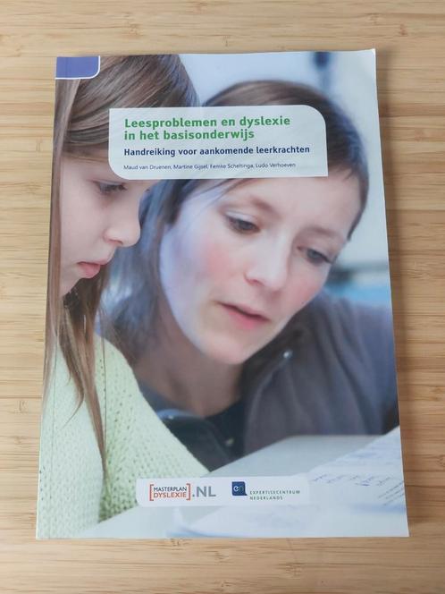 Leesproblemen en dyslexie in het basisonderwijs, Boeken, Studieboeken en Cursussen, Zo goed als nieuw, HBO, Ophalen of Verzenden