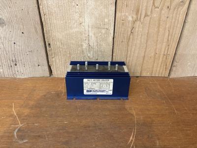 Multi batterij isolator model 2703R, Watersport en Boten, Bootonderdelen, Gebruikt
