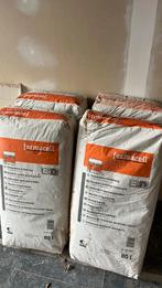 Gebonden egalisatiemiddel, Ophalen of Verzenden, Zo goed als nieuw