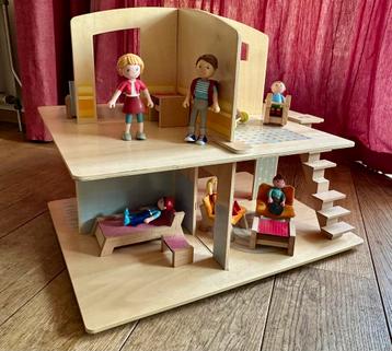 HABA poppenhuisje beschikbaar voor biedingen