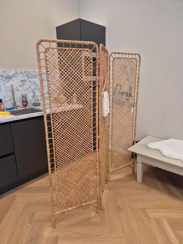 Roomdivider / Kamerscherm - Stijlvol en Praktisch beschikbaar voor biedingen