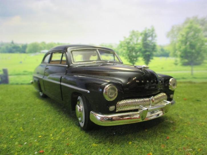 Mercury Coupe 1949 als in James Dean Rebel without a Cause, Hobby en Vrije tijd, Modelauto's | 1:24, Gebruikt, Ophalen of Verzenden