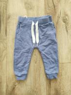 Mooie blauwe joggingbroek, maat 56. Broekje blauw., Kinderen en Baby's, Babykleding | Maat 56, Ophalen of Verzenden, Jongetje