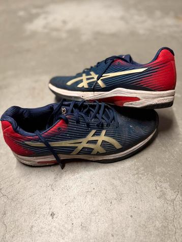 Asics tennisschoenen maat 46 beschikbaar voor biedingen