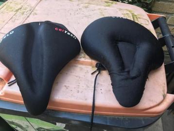 gel overtrek mannetje-vrouwtje. 10,- samen beschikbaar voor biedingen