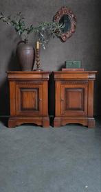 2 mooi klassieke nachtkastjes nacht kastjes bed kastjes lade, Ophalen, Gebruikt, Minder dan 45 cm