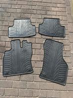 Te koop: rubberen matten Golf 7 Seat Leon 5f, Ophalen of Verzenden, Zo goed als nieuw