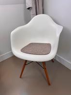 Eames arm chair original, Huis en Inrichting, Ophalen of Verzenden, Eén