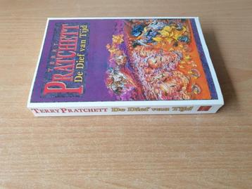 Terry Pratchett - De Dief van Tijd beschikbaar voor biedingen