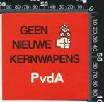 Sticker: PVDA - Geen nieuwe kernwapens, Verzamelen, Ophalen of Verzenden