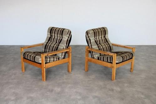 vintage fauteuils | armchairs | jaren 70 | Zweeds, Huis en Inrichting, Fauteuils, Gebruikt, Hout, Stof, 50 tot 75 cm, Minder dan 75 cm