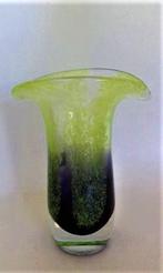 Murano glazen vaas groen met paars, Huis en Inrichting, Ophalen, Minder dan 50 cm, Groen, Glas