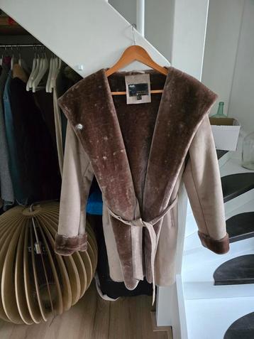 Mooie BPC Selection Premium Jas - Maat 42 beschikbaar voor biedingen