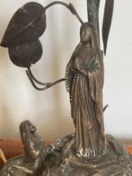 Lourdes tafellampje met muziek, Antiek en Kunst, Antiek | Lampen, Ophalen of Verzenden