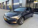 Volkswagen Golf 1.2 TSI Highline 3x R line led navi led 6bak, Auto's, Voorwielaandrijving, Euro 5, Gebruikt, Zwart