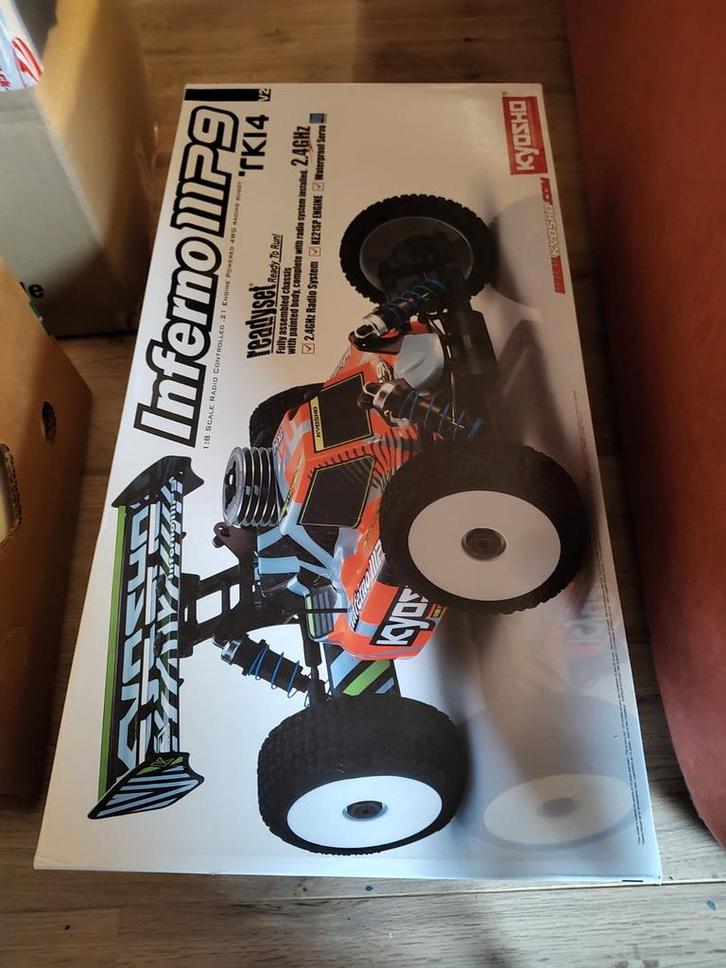 Kyosho Inferno MP9 TKI4 ReadySet, Hobby en Vrije tijd, Modelbouw | Radiografisch | Auto's, Zo goed als nieuw, Nitro, Ophalen of Verzenden