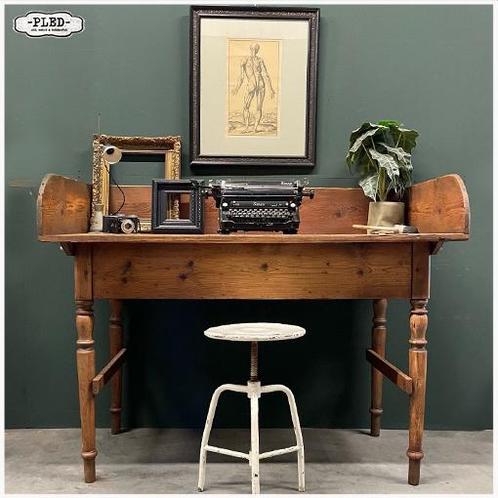 Oude werktafel uit sigarenfabriek tafel Bureau, Antiek en Kunst, Curiosa en Brocante, Ophalen