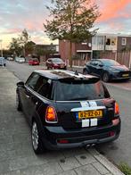 Mini Cooper S CHILI 1.6 174 PK AUTOMAAT 2007 Zwart, Auto's, Mini, USB, Zwart, 4 cilinders, 4 stoelen