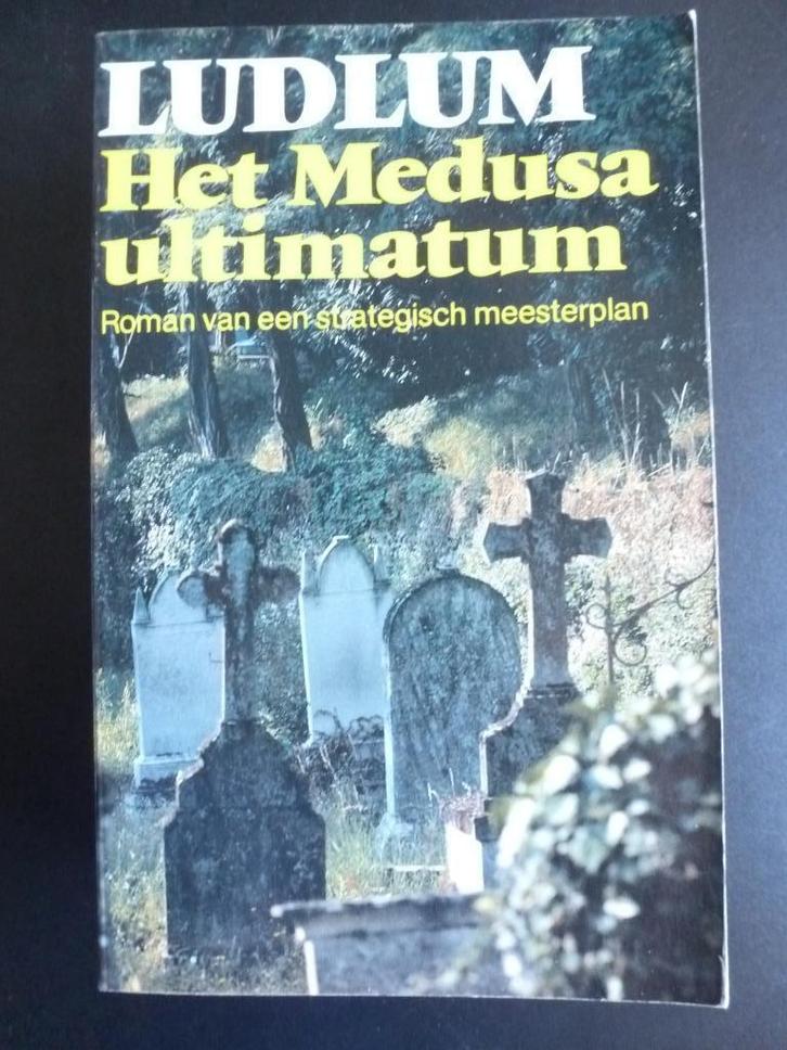 Het Medusa ultimatum., Boeken, Romans, Zo goed als nieuw, Verzenden
