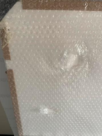 Wandplaat glans wit 1272x1200mm beschikbaar voor biedingen