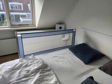  Groot bescherm / bedhek beschikbaar voor biedingen