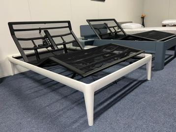 Elektrische Auping Essential (120x200cm). beschikbaar voor biedingen