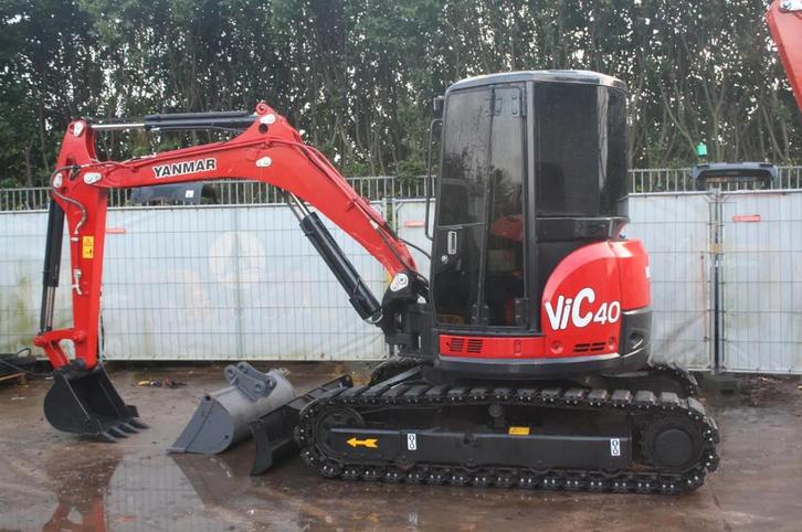 Yanmar VIO40 4600KG graafmachine excavator (bj 2013), Zakelijke goederen, Machines en Bouw | Kranen en Graafmachines, Graafmachine