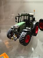 Fendt 415 UH, Hobby en Vrije tijd, Modelauto's | 1:32, Ophalen of Verzenden, Zo goed als nieuw, Tractor of Landbouw, Universal Hobbies