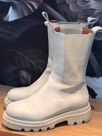 Toral laarzen maat 37, wit, Kleding | Dames, Hoge laarzen, Wit, Ophalen of Verzenden, Zo goed als nieuw