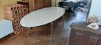 Witte ovale Ikea eettafel, Huis en Inrichting, Tafels | Eettafels, 200 cm of meer, 50 tot 100 cm, Gebruikt, Metaal