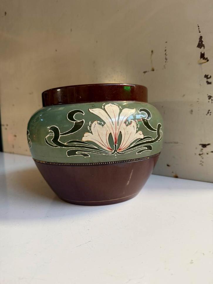 Duitse art-nouveau pot, Antiek en Kunst, Antiek | Keramiek en Aardewerk, Ophalen of Verzenden