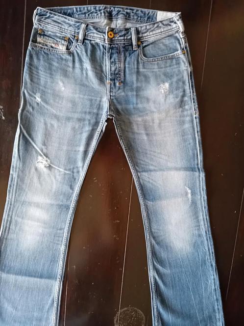 CLASSIC VINTAGE DIESEL ZATHAN REGULAR BOOTCUT DESTROY 30/32!, Kleding | Heren, Spijkerbroeken en Jeans, Zo goed als nieuw, W32 (confectie 46) of kleiner