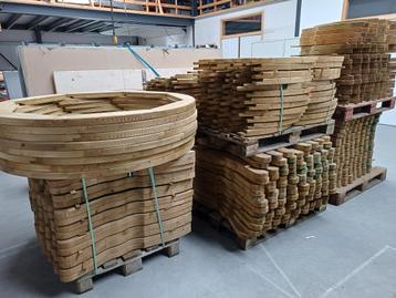 Tuintafels Halffabrikaat restpartij ca. 50 stuks. beschikbaar voor biedingen