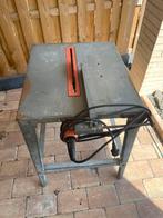 Zaagtafel   220V    Doe een bod., Doe-het-zelf en Verbouw, Gereedschap | Zaagmachines, Ophalen, Zo goed als nieuw, 1200 watt of meer