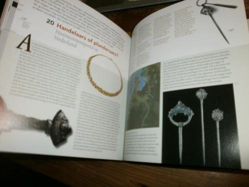 archeologie bodemvondsten onder onze voeten met fotos, Boeken, Geschiedenis | Vaderland, Nieuw, 20e eeuw of later, Ophalen of Verzenden