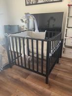 Baby box + toebehoren, Ophalen, Zo goed als nieuw, In hoogte verstelbaar