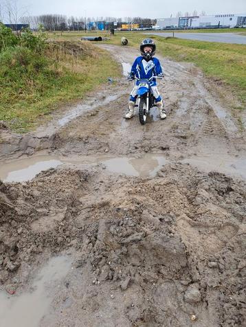 Cross kleding. Kenny mt 22 beschikbaar voor biedingen