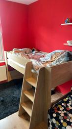 Kinder bed half hoog., Kinderen en Baby's, Kinderkamer | Stapelbedden en Hoogslapers, Ophalen of Verzenden, Zo goed als nieuw