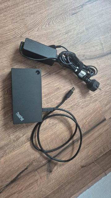 Lenovo 3.0 dock + USB kabel beschikbaar voor biedingen