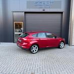 Ford Focus 1.6 150pk Titanium |CLIMA | STOELVERWARMING | D.R, Stof, Gebruikt, Zwart, 150 pk