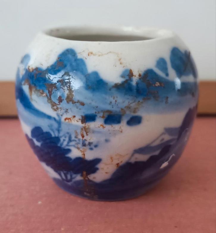 Bodemvondst Chinees kommetje blauw wit landschap, Antiek en Kunst, Antiek | Keramiek en Aardewerk, Ophalen of Verzenden