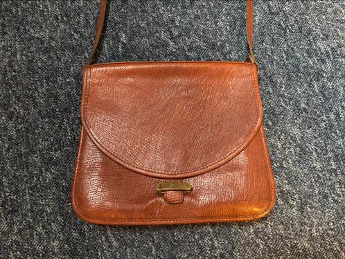 Chestnut collection echt lederen schoudertas zgan, Sieraden, Tassen en Uiterlijk, Tassen | Schoudertassen, Zo goed als nieuw, Bruin