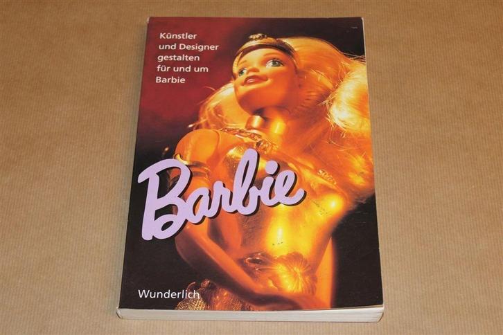 Barbie — Kunstenaars & Designers Creëren met Barbie, Kinderen en Baby's, Speelgoed | Poppen, Gebruikt, Barbie, Ophalen of Verzenden