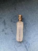 oud parfumflesje 1, Verzamelen, Parfumverzamelingen, Parfumfles, Gebruikt, Ophalen of Verzenden